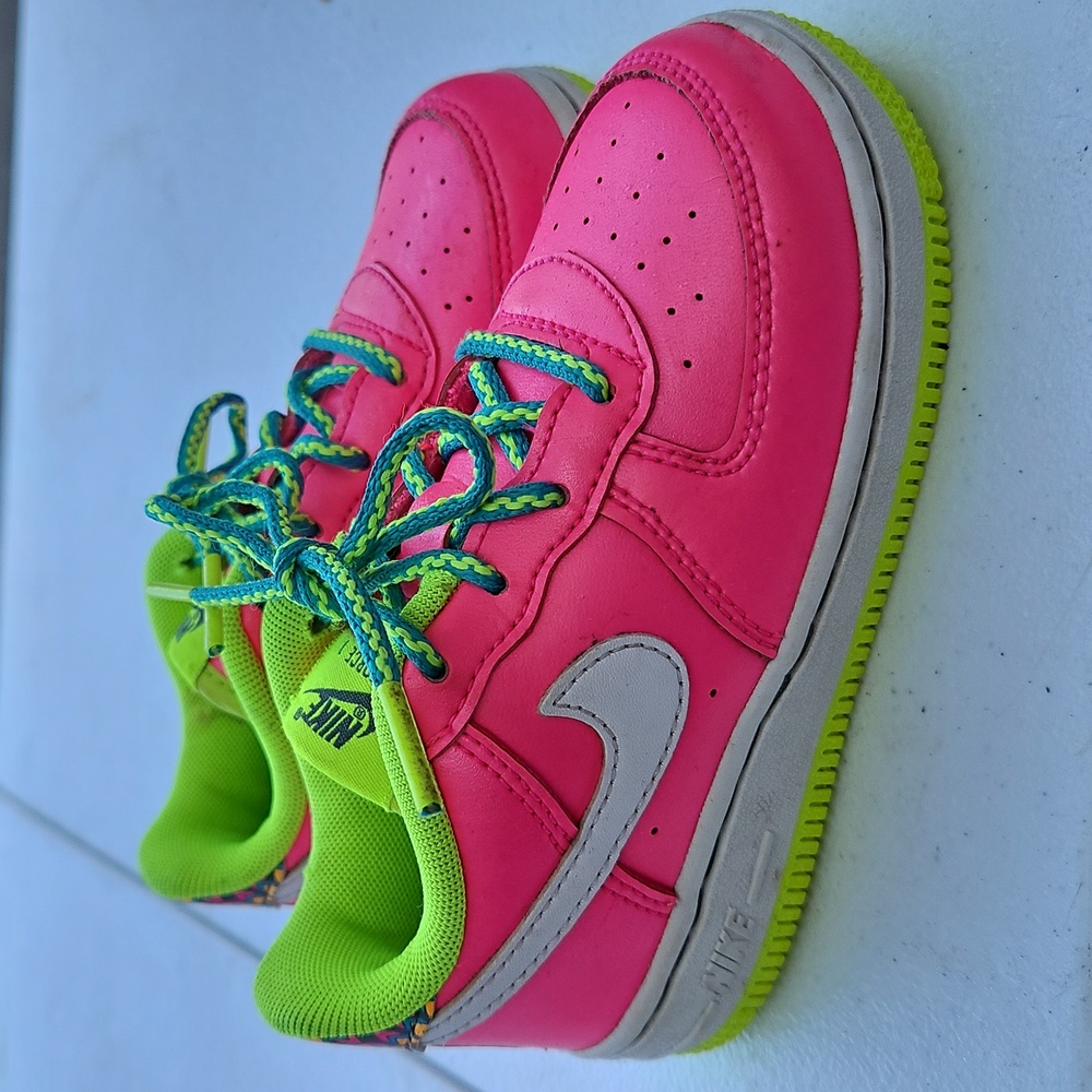 Nike Air Force 1